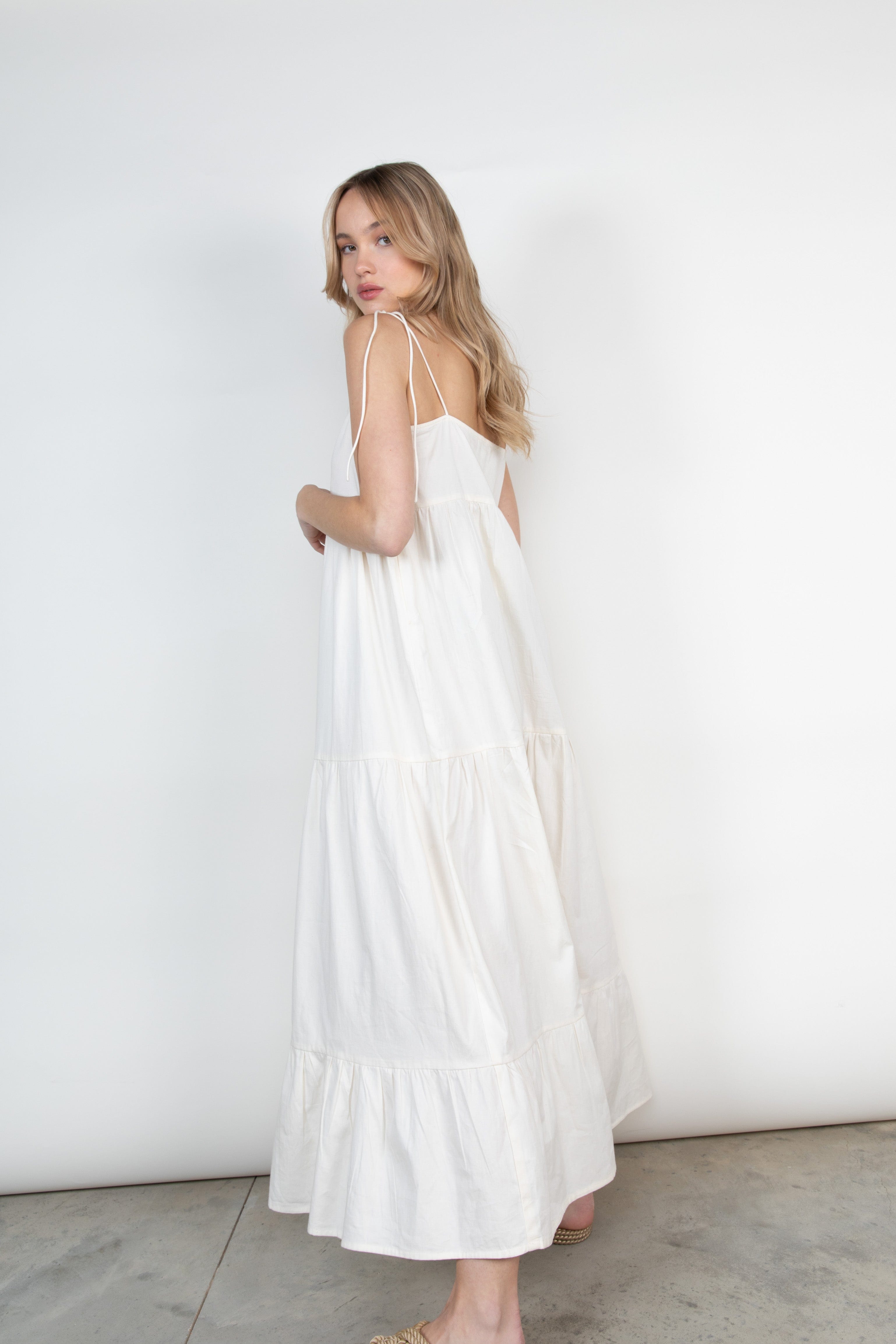 Betsy Midi Smock Dress - White
